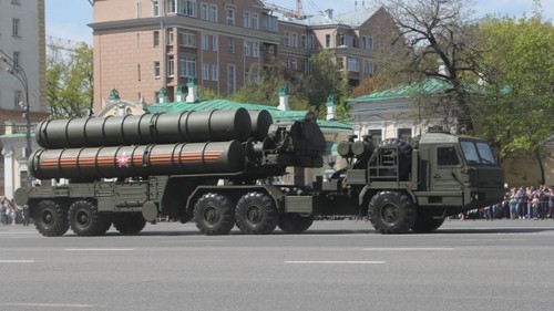 Russia deploys S-400 missile battery to Syria - ảnh 1